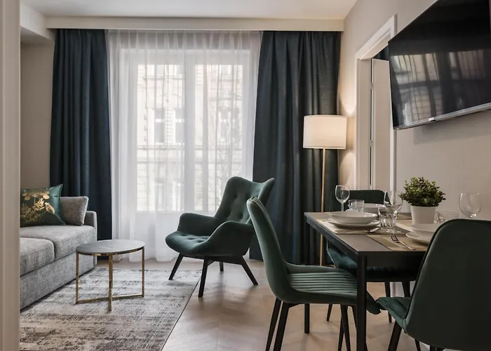 Metropolis Apartments
